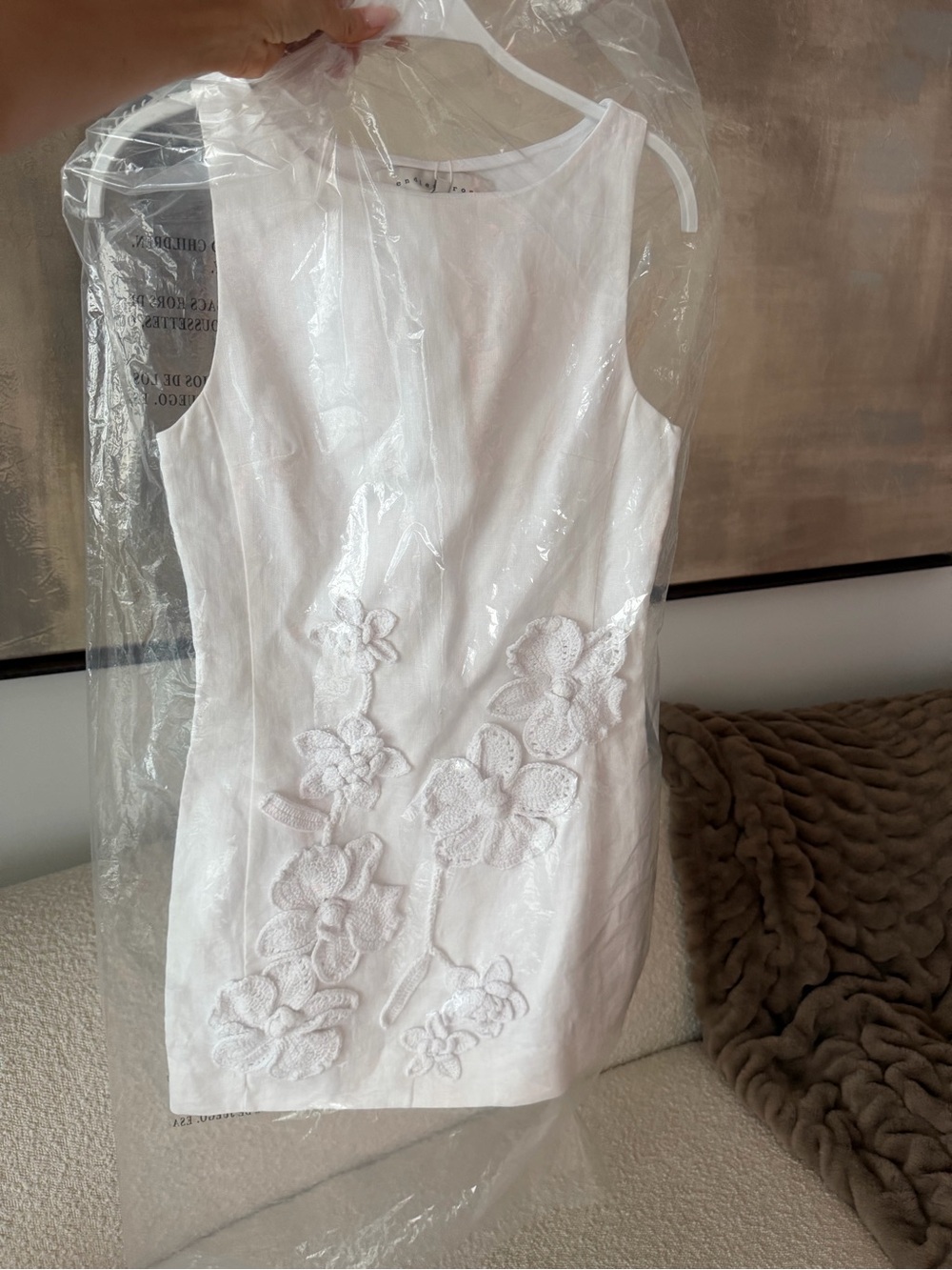 Endless Rose White Linen Floral Applique Mini Dress - Picture 2 of 4